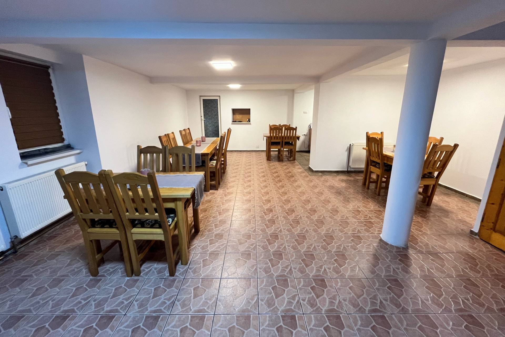 Sala de mese 1 1920x1280