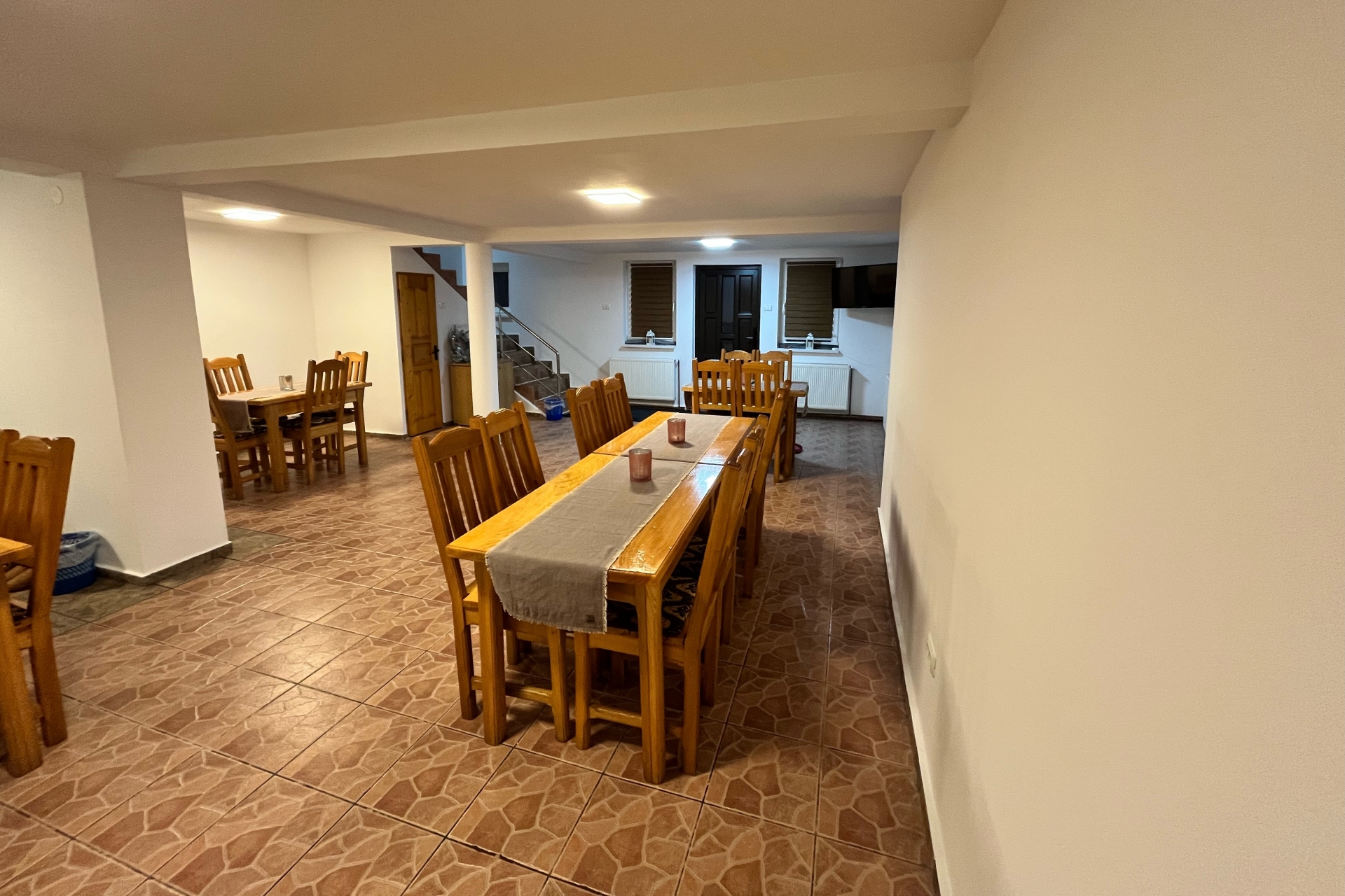 Sala de mese 1920x1280